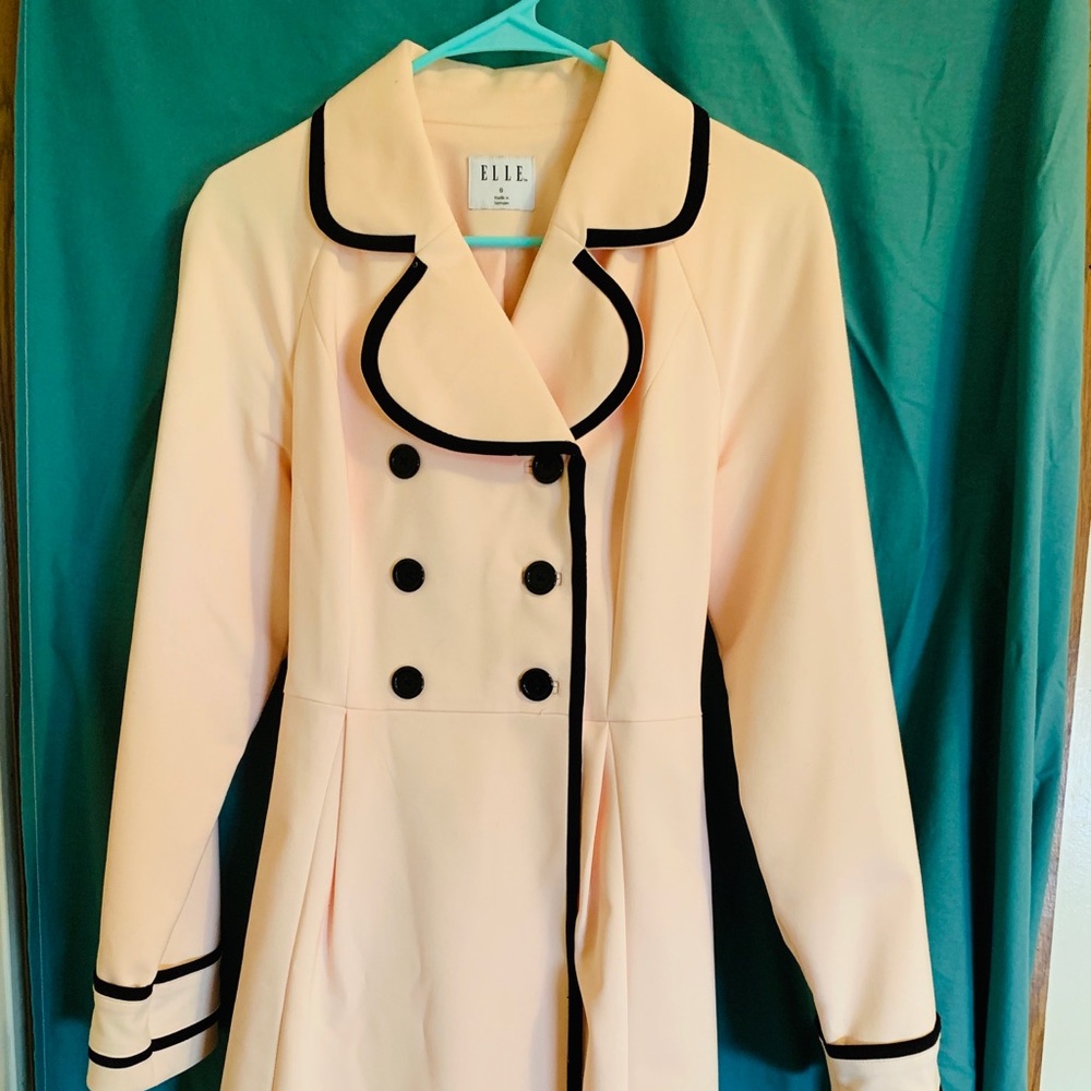 Baby pink trenchcoat